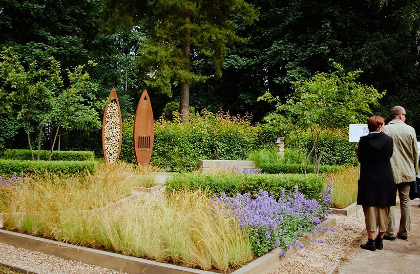 В "Сокольниках" проходит фестиваль ландшафтного искусства 17 фото