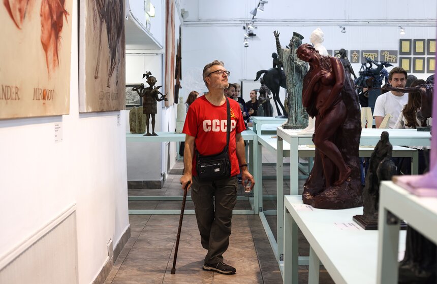 Выставку "Азбука скульптуры" представили в Московском доме художника 4 фото