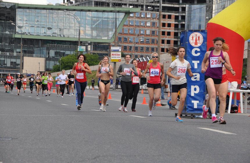 В столице прошел забег "Кремлевская миля" 13 фото