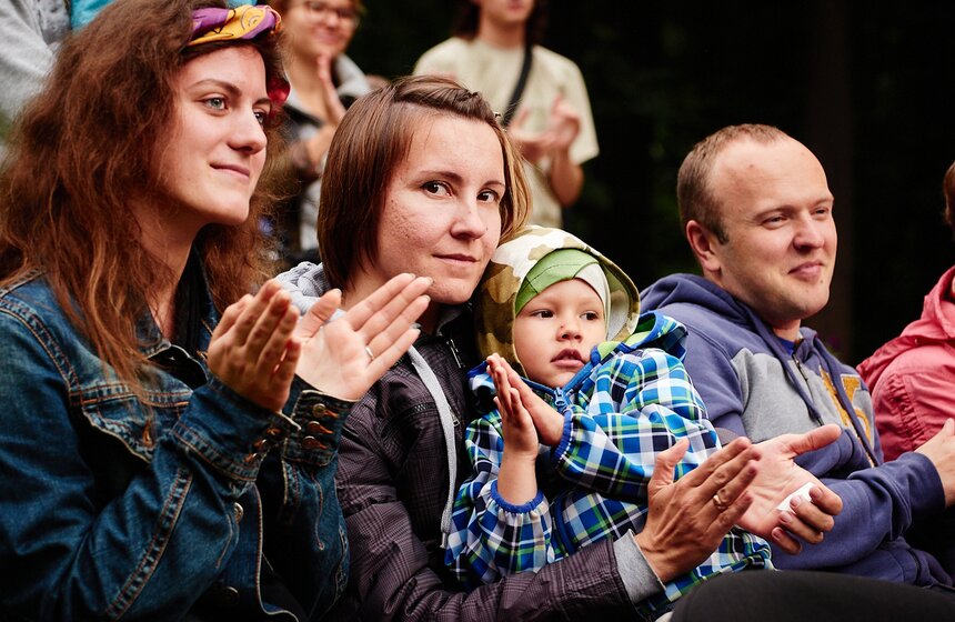 В Нескучном саду проходит фестиваль театральных постановок 14 фото