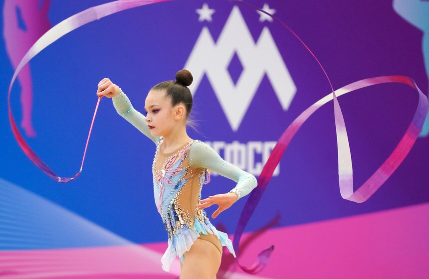 Соревнования по художественной гимнастике "Будь чемпионом" состоялись в Москве 18 фото