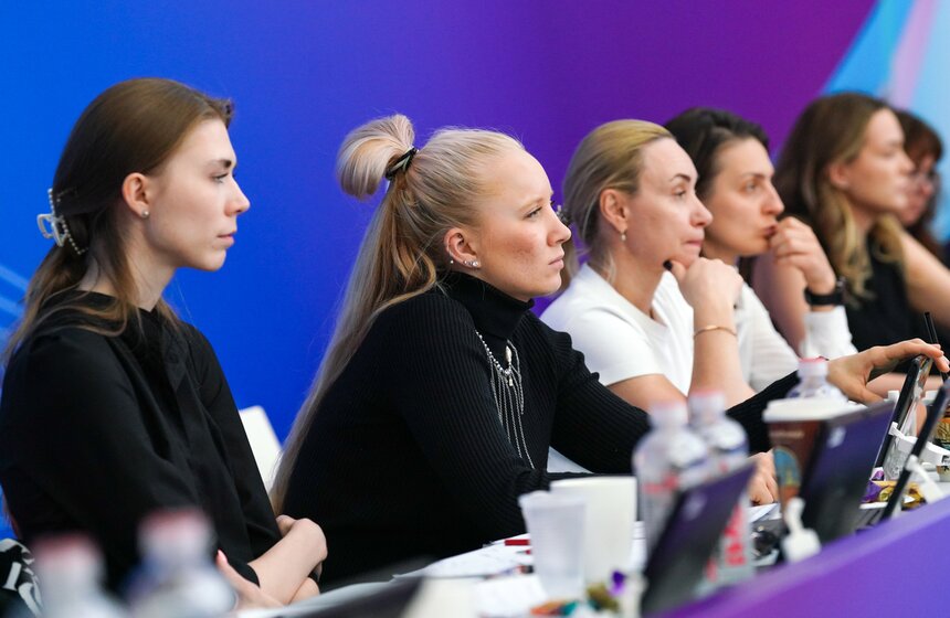 Соревнования по художественной гимнастике "Будь чемпионом" состоялись в Москве 12 фото