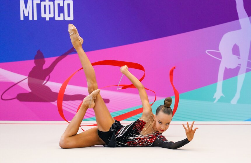 Соревнования по художественной гимнастике "Будь чемпионом" состоялись в Москве 14 фото