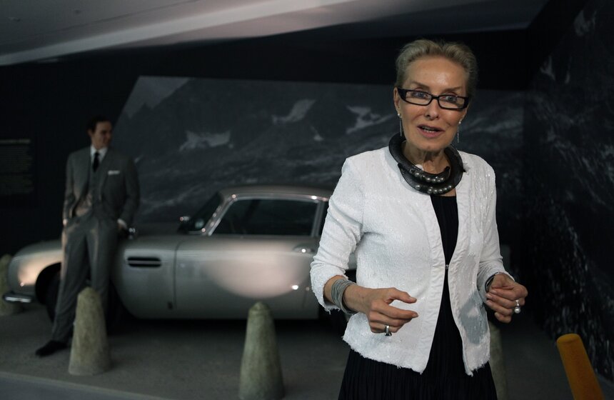 В МАММ показывают стиль Джеймса Бонда 19 фото