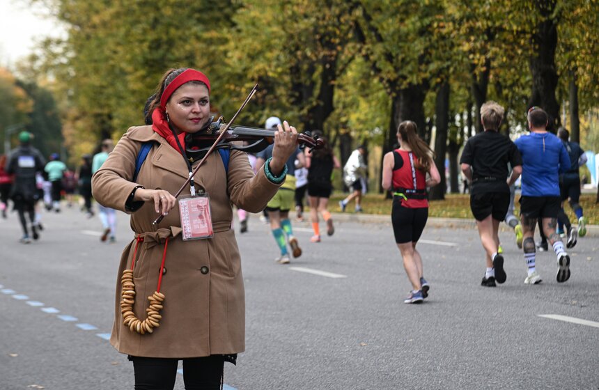 Фестиваль бега и полумарафон "Моя столица" состоялись в Москве 18 фото