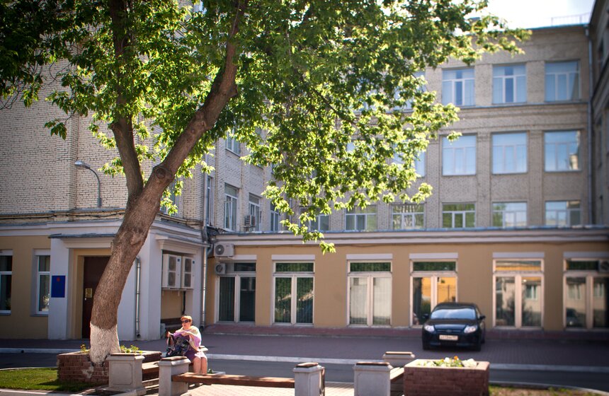 Большая Спасская улица, дом 15, строение 1 <br />Департамент образования города Москвы