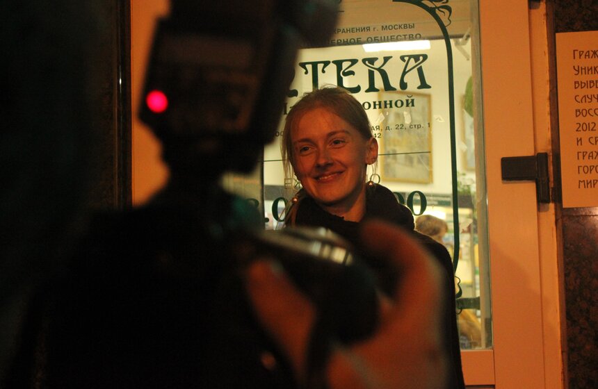 Вывеску на аптеке на Малой Бронной отреставрировали 15 фото