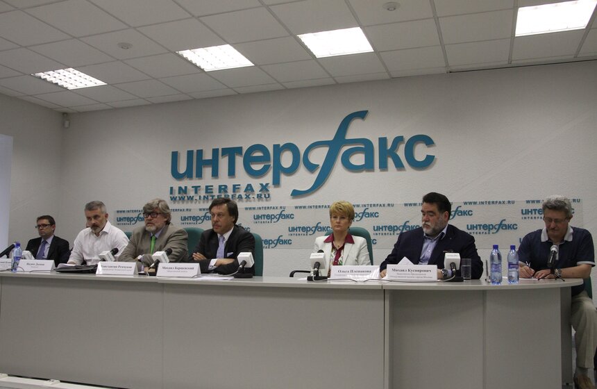 В столице обсудили итоги предварительных выборов в Мосгордуму 4 фото