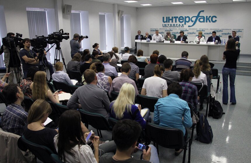 В столице обсудили итоги предварительных выборов в Мосгордуму 7 фото