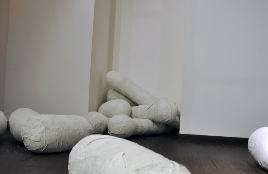 В ММОМА открылась выставка  "Двойная сплошная" 14 фото