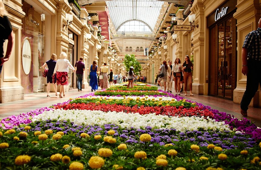 В ГУМе проходит ежегодный фестиваль цветов 13 фото