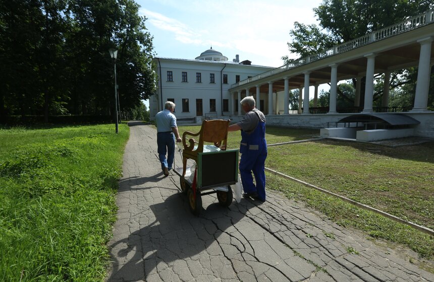 Усадьба Остафьево