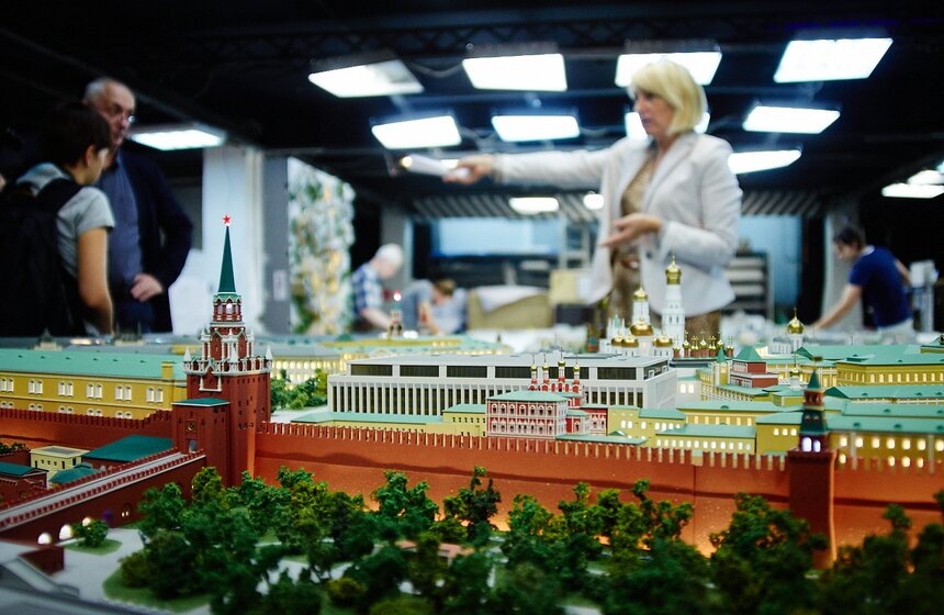 В столице представили готовую часть архитектурного макета Москвы 1 фото