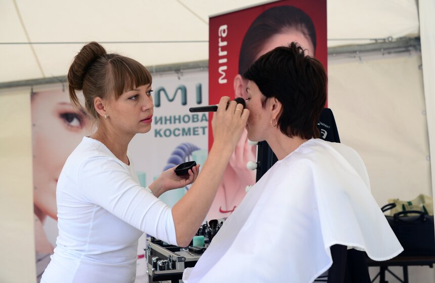 В музее "Царицыно" отпраздновали День семьи, любви и верности 16 фото