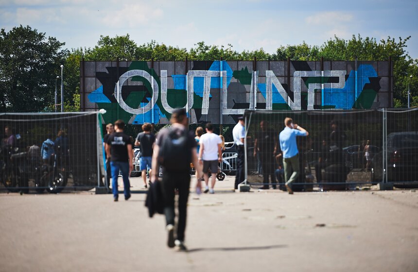 В Москве прошел фестиваль электромузыки и урбанкультуры Outline 12 фото