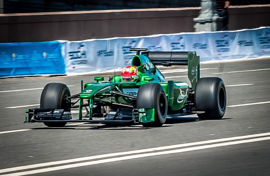 В столице провели автошоу Moscow City Racing 2014 7 фото