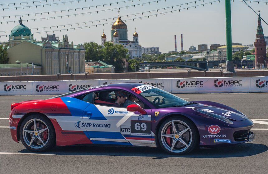 В столице провели автошоу Moscow City Racing 2014 13 фото