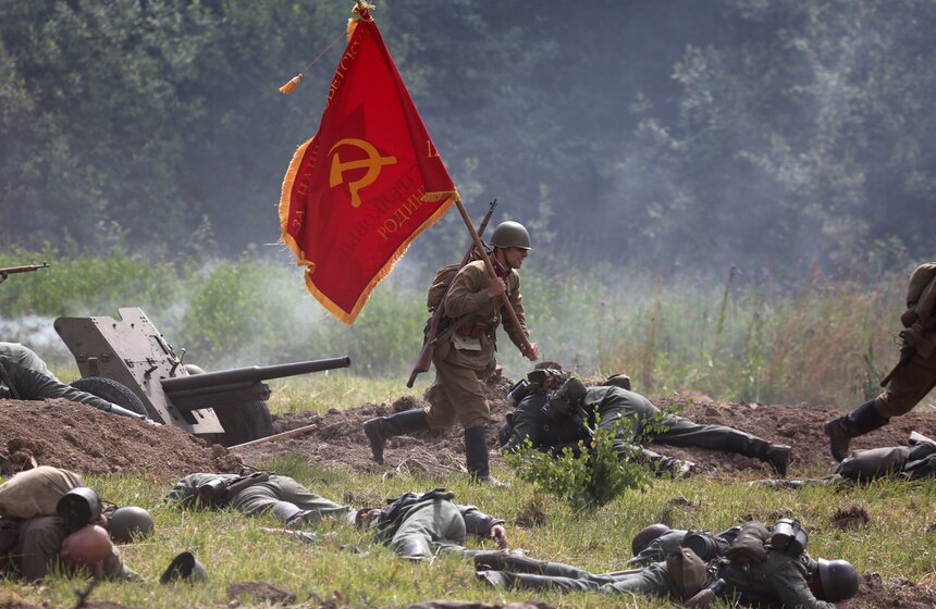 В Подмосковье прошел военный фестиваль "Поле боя" 6 фото