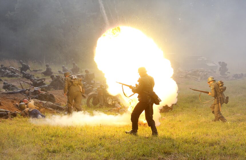 В Подмосковье прошел военный фестиваль "Поле боя" 5 фото