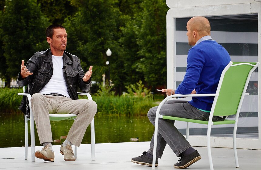 В парке Горького работает выездная студия телеканала "Москва 24" 3 фото