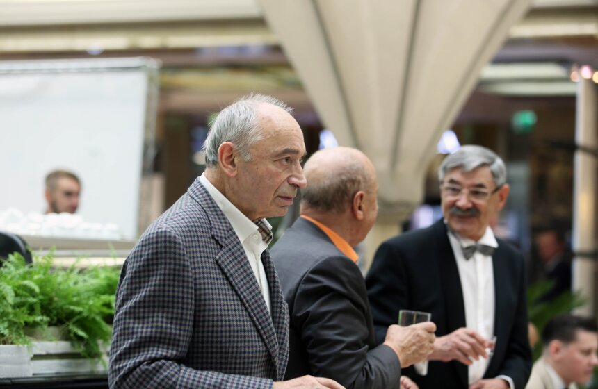 В Москве отпраздновали 65-летие Александра Панкратова-Черного 3 фото