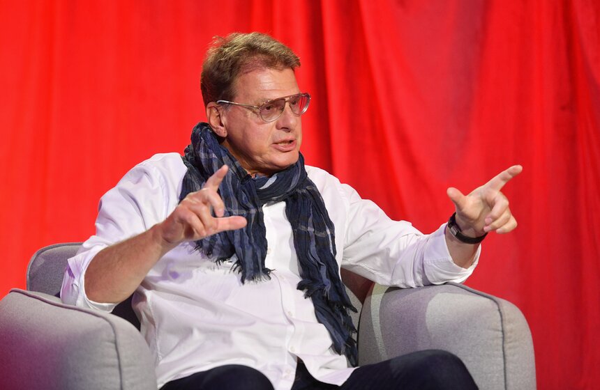 Карен Шахназаров дал интервью в рамках программы "Золотая рыбка" 3 фото