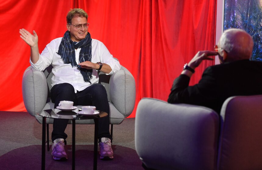 Карен Шахназаров дал интервью в рамках программы "Золотая рыбка" 7 фото