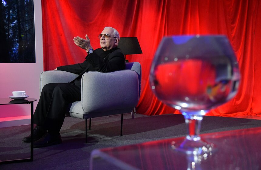 Карен Шахназаров дал интервью в рамках программы "Золотая рыбка" 14 фото