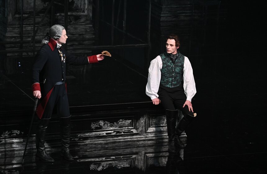 Премьера спектакля "Павел I" состоялась в театре имени Вахтангова 8 фото