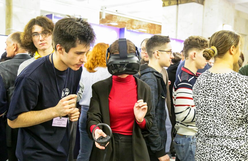 Общеуниверситетский День открытых дверей прошел в МГУ 10 фото