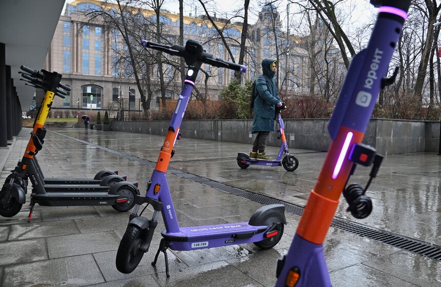 В столице стартовал шестой сезон проката электросамокатов 7 фото