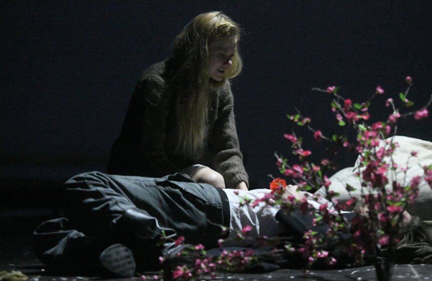 Премьера спектакля "Сорок первый" состоялась в Московском Губернском театре 22 фото