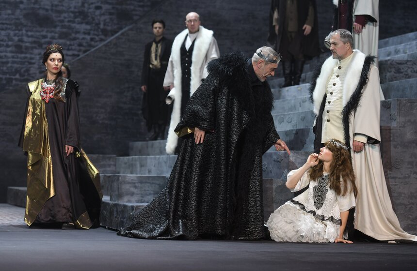 В Театре Российской армии состоялся показ премьерного спектакля "Король Лир" 5 фото