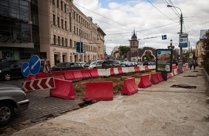 Брусчатку с Баррикадной улицы убирать не будут 1 фото