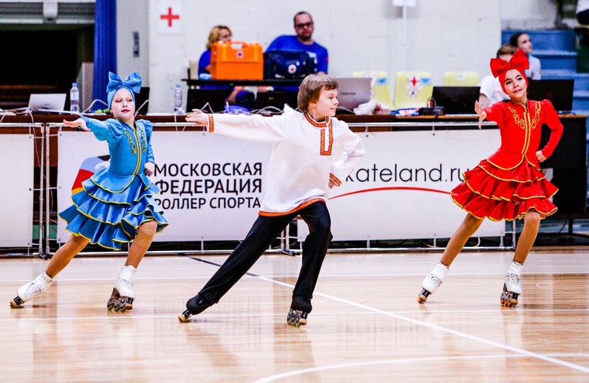 Чемпионат России по фигурному катанию на роликах состоялся в столице 3 фото