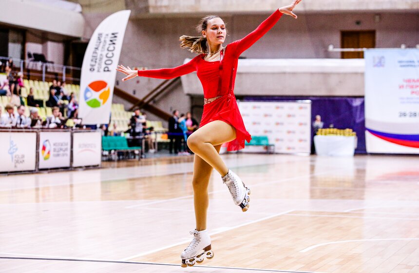 Чемпионат России по фигурному катанию на роликах состоялся в столице 10 фото