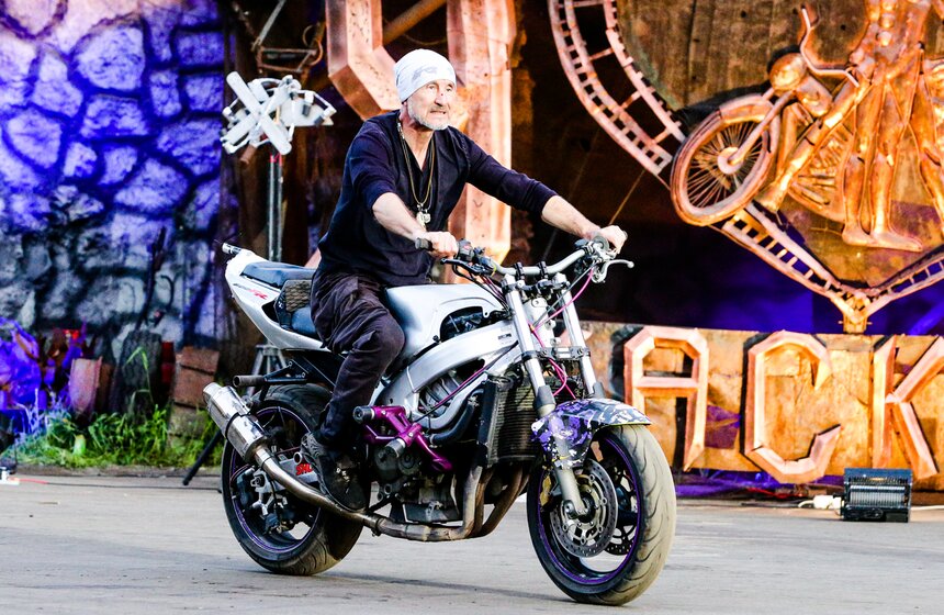 Фестиваль уличных театров "Вселенский карнавал огня" состоялся в Москве 4 фото