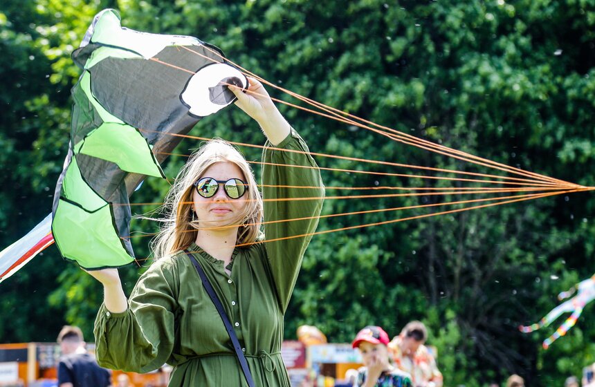 Фестиваль воздушных змеев "Пестрое небо" прошел в столице 12 фото