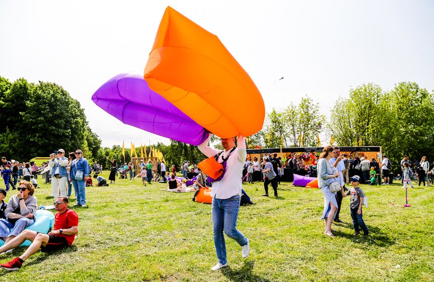 Фестиваль воздушных змеев "Пестрое небо" прошел в столице 14 фото