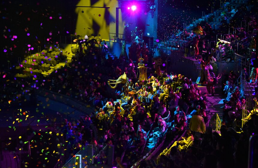 Мюзикл на воде "Буря. Остров волшебства" показали в "Москвариуме" 18 фото