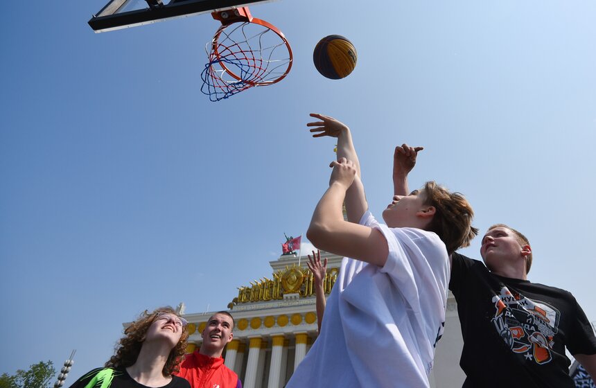 День защиты детей состоялся на ВДНХ в Москве 6 фото