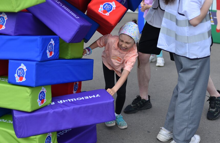 День защиты детей состоялся на ВДНХ в Москве 32 фото