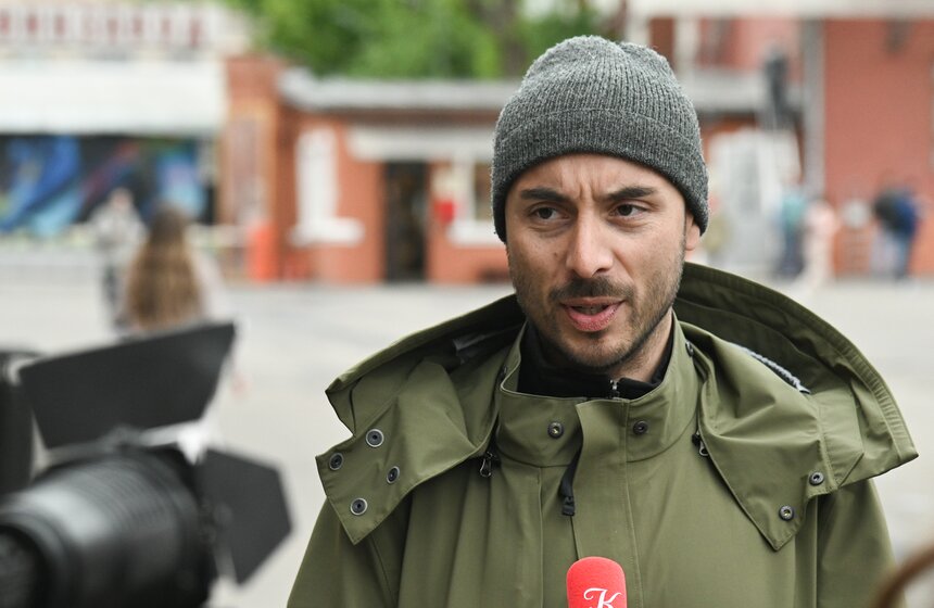 Биеннале уличного искусства "Артмоссфера" открылась на Винзаводе в столице 4 фото