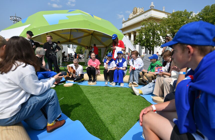 День защиты детей состоялся на ВДНХ в Москве 12 фото