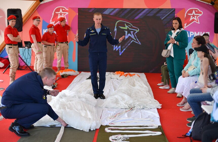 День защиты детей состоялся на ВДНХ в Москве 28 фото