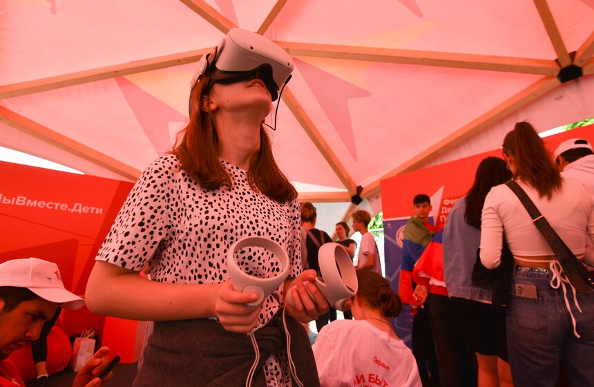 День защиты детей состоялся на ВДНХ в Москве 24 фото