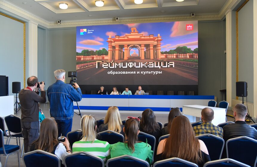 Цифровую копию ВДНХ в формате Minecraft показали в Москве 1 фото