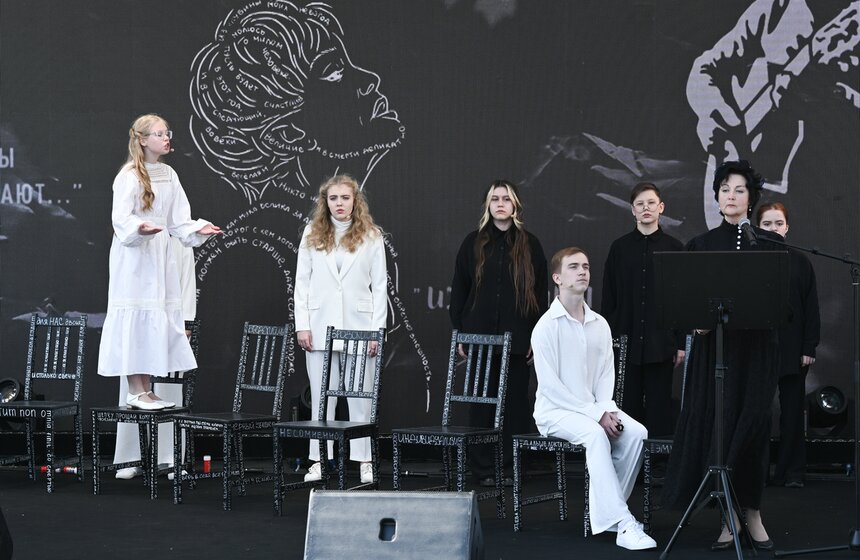 Книжный фестиваль "Красная площадь" состоялся в столице 21 фото