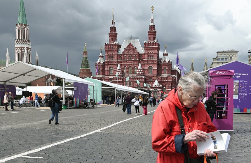 Книжный фестиваль "Красная площадь" состоялся в столице 22 фото
