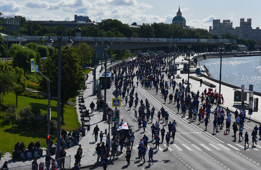 Всероссийский полумарафон "ЗаБег.РФ" состоялся в столице 9 фото